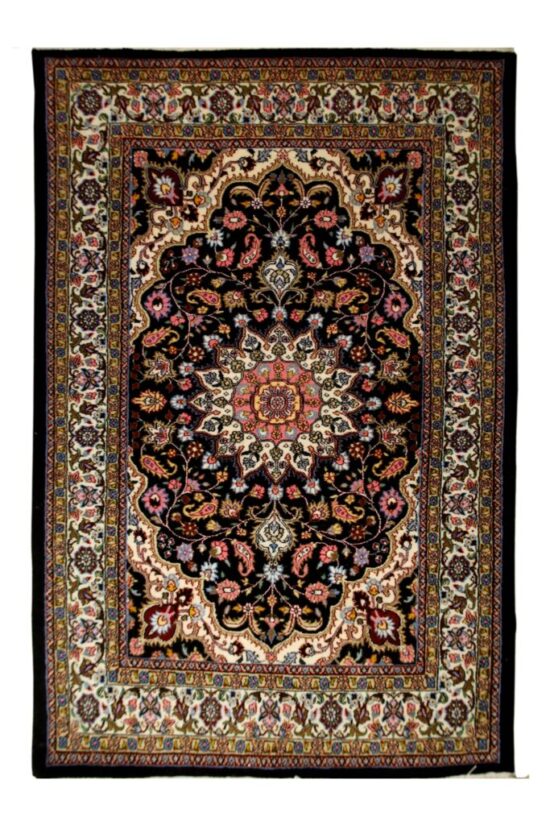Tabriz / Täbriz Carpet