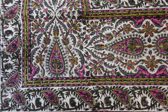 Hand printed Galamkar Isfahan Tablecloth - Image 3