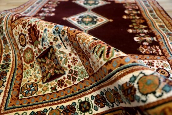 Yalameh Carpet signed Reza Farhad - Image 4