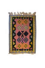 Gashgai Kilim