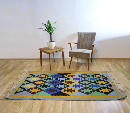 Gashgai Kilim - Image 3