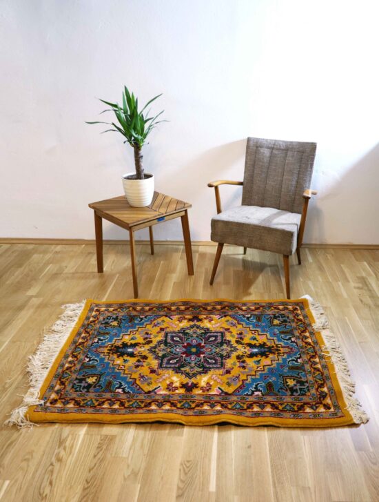 Heriz Persian carpet - Image 9