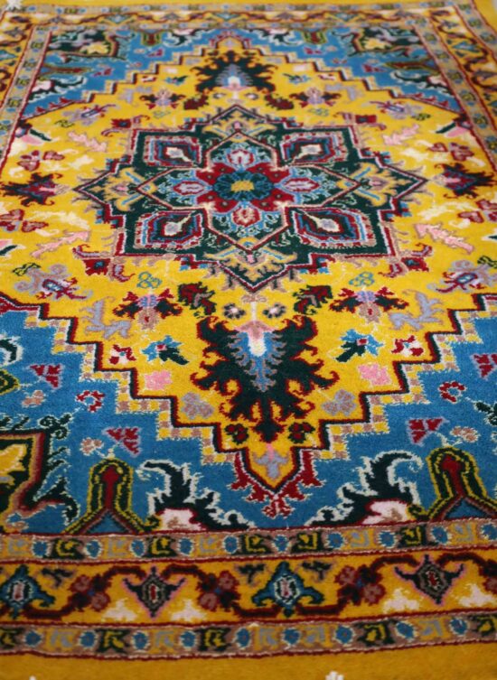 Heriz Persian carpet - Image 2