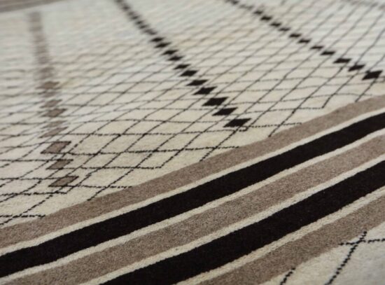 Berber Minimal Carpet - undyed - Image 4