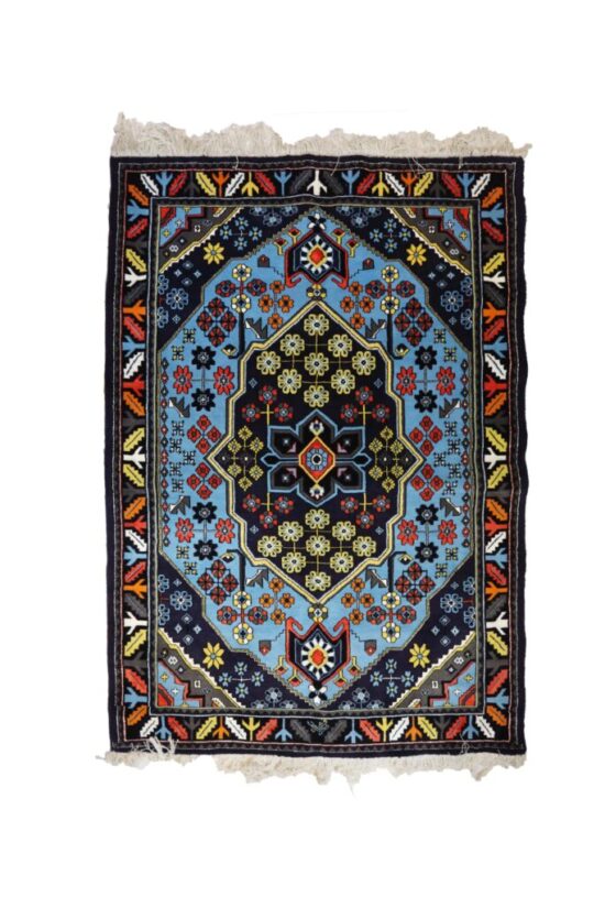 Gashgaei carpet - signed