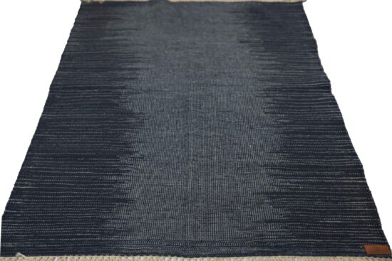 Minimalist Kilim - Image 2