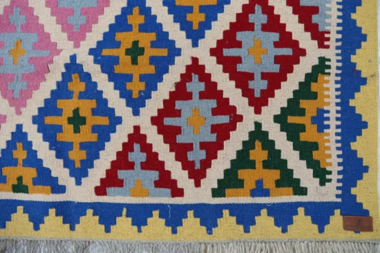 Gashgai Kilim - Image 7