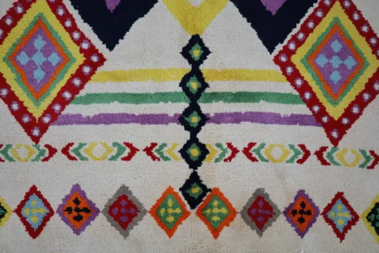 Modern Rug - Image 8