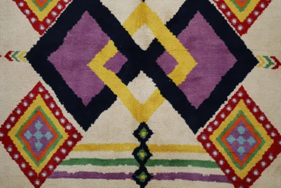 Modern Rug - Image 4