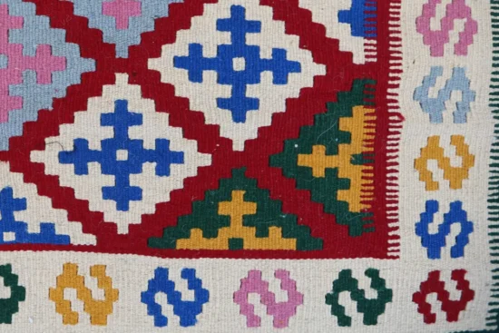 Gashgai Kilim - Image 4