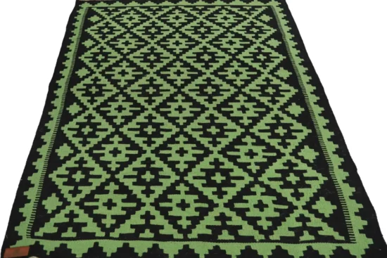 Gashgai Kilim - Image 2